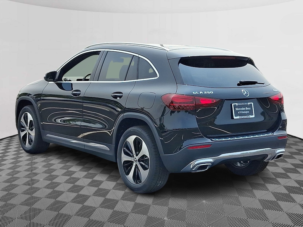 New 2026 Mercedes-Benz GLA 250 4MATIC SUV