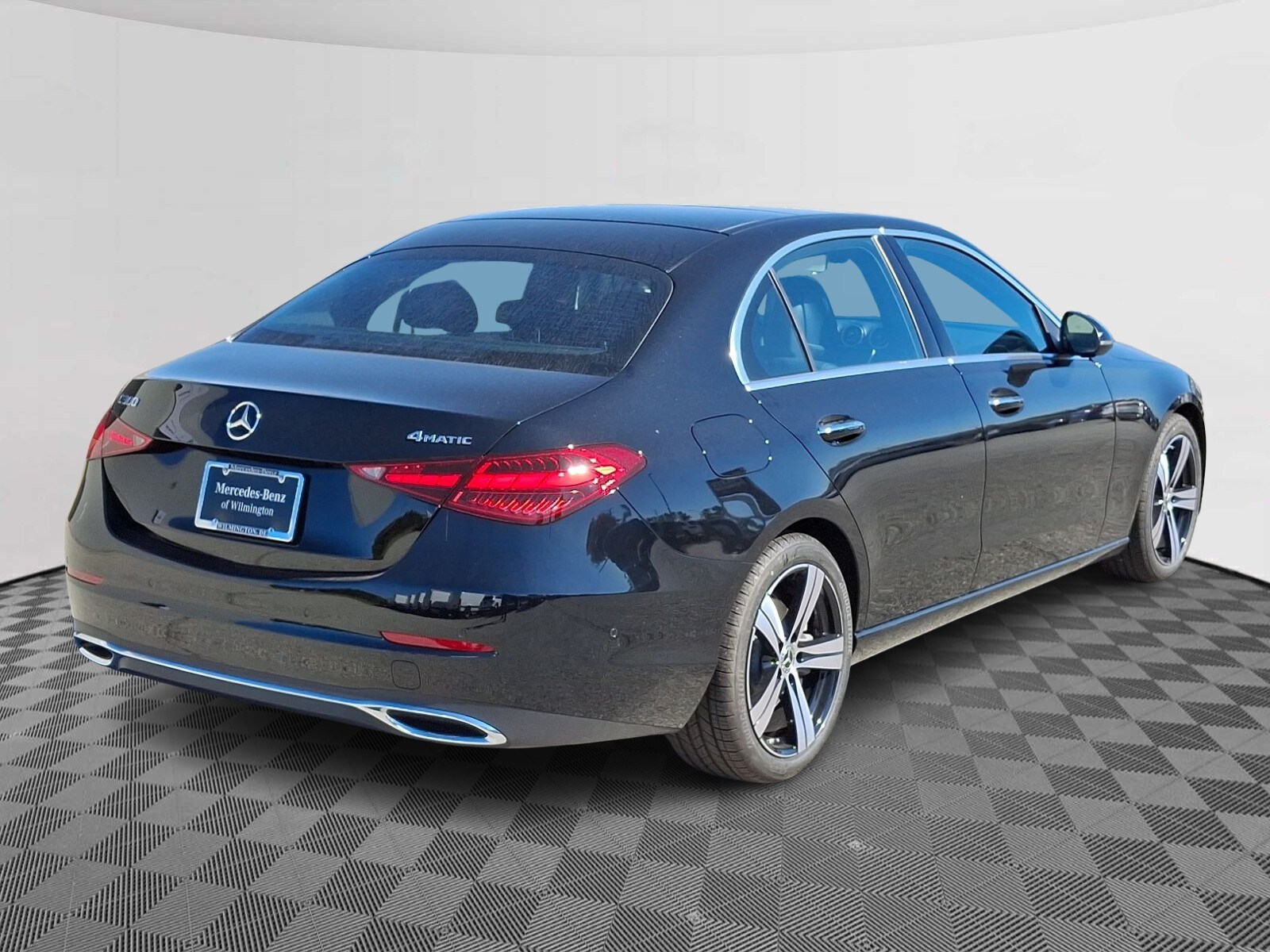 2025 Mercedes Benz C 300 4MATIC Sedan photo 4