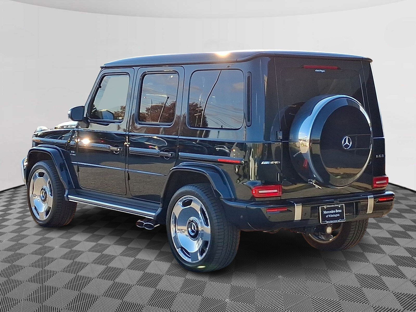 2025 Mercedes Benz G AMG 63 photo 4