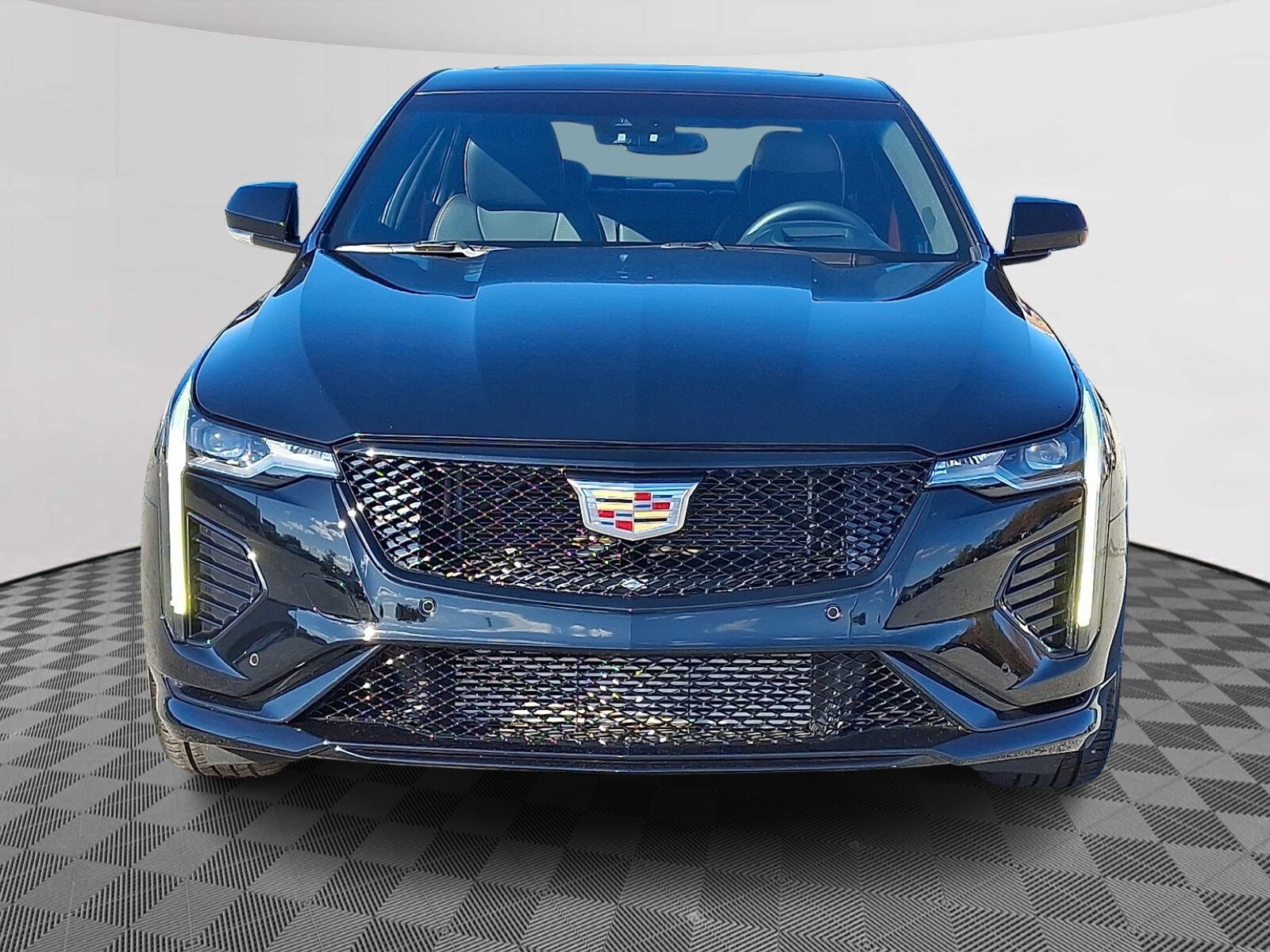 2023 Cadillac CT4 photo 2
