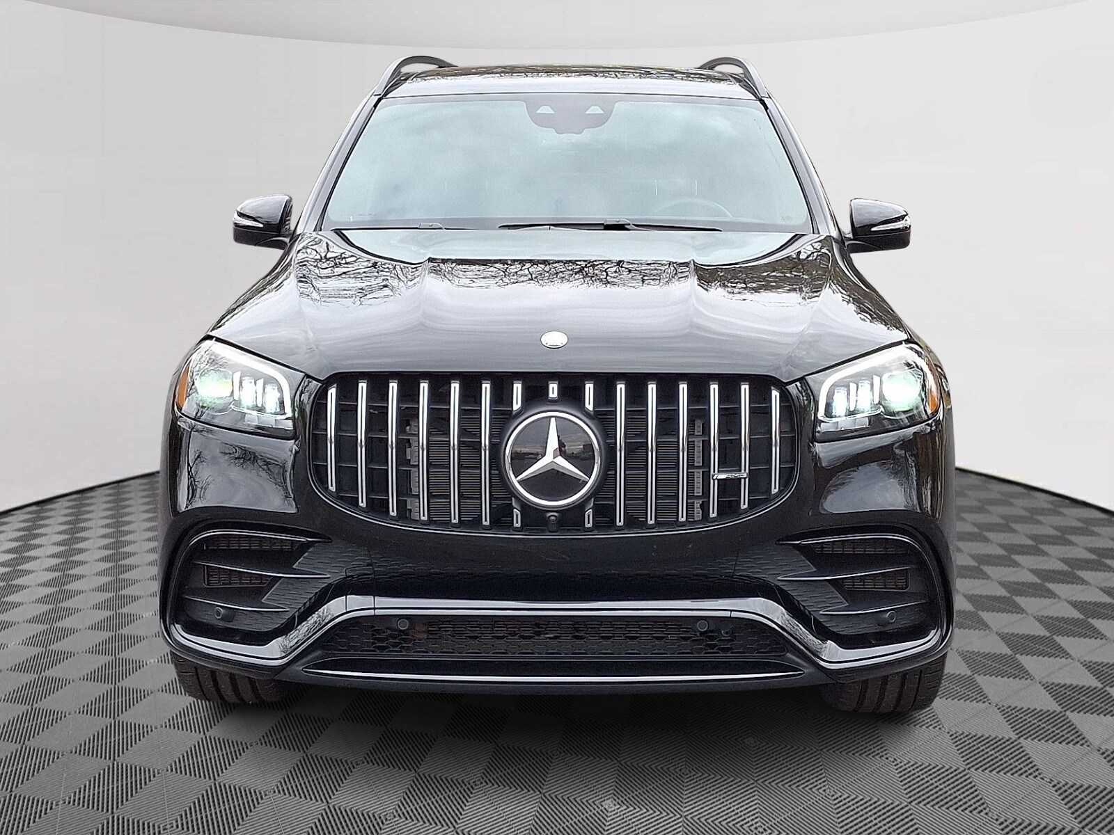 2024 Mercedes Benz GLS AMG 63 4MATIC photo 2