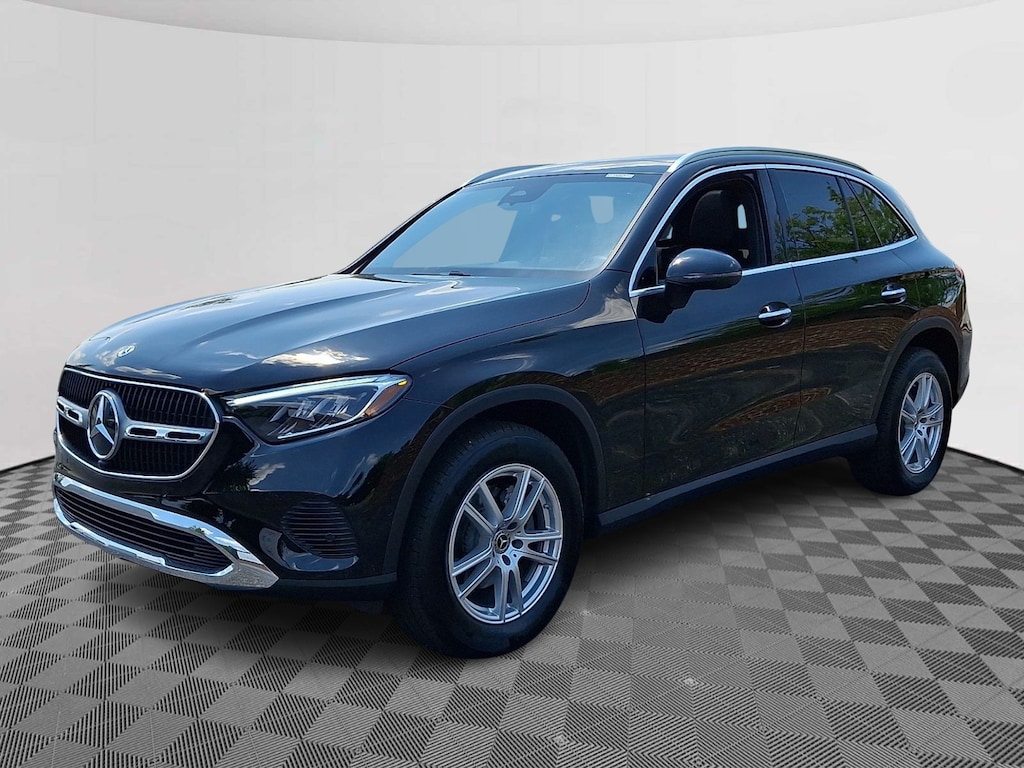 New 2025 Mercedes-Benz GLC 300 4MATIC SUV