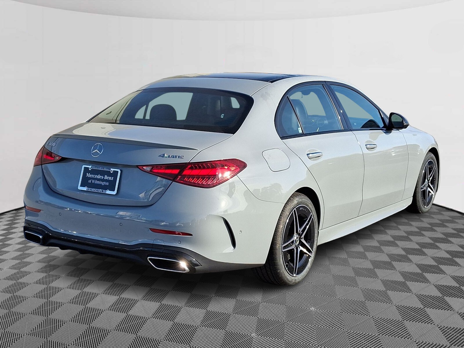 2025 Mercedes Benz C 300 4MATIC photo 3