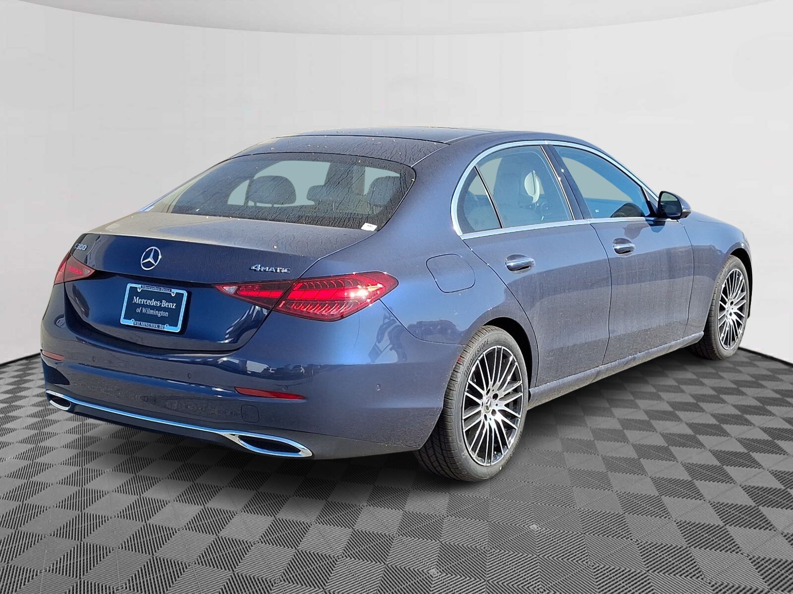 2025 Mercedes Benz C 300 4MATIC Sedan photo 4