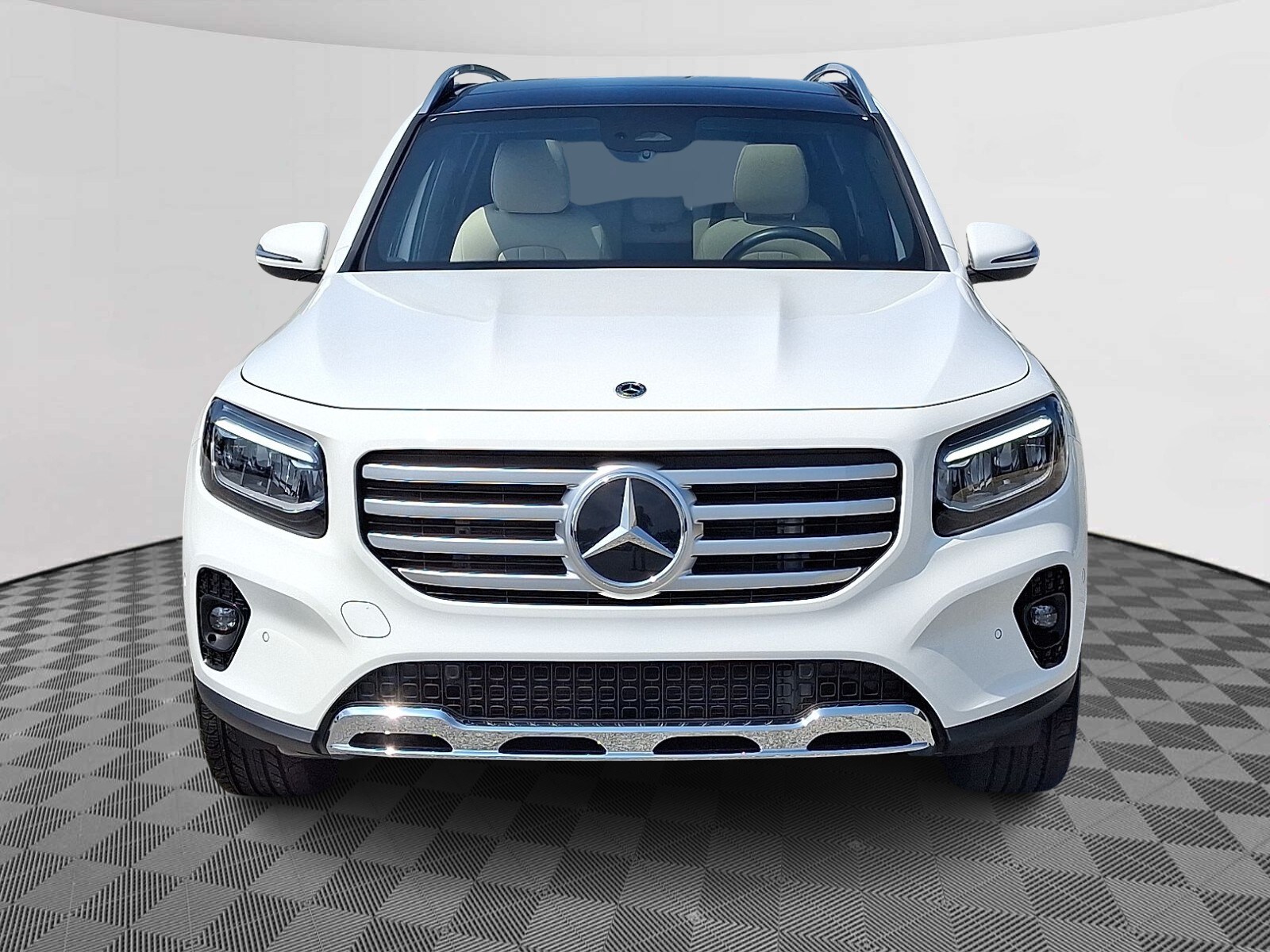 2025 Mercedes Benz GLB 250 4MATIC photo 2