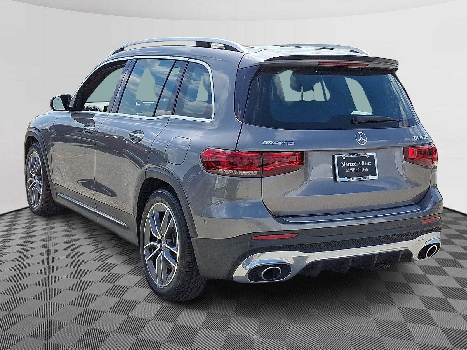 2021 Mercedes Benz GLB AMG 35 4MATIC photo 4