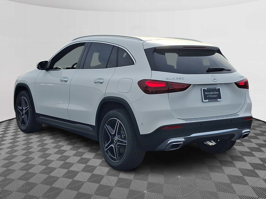 New 2026 Mercedes-Benz GLA 250 4MATIC SUV
