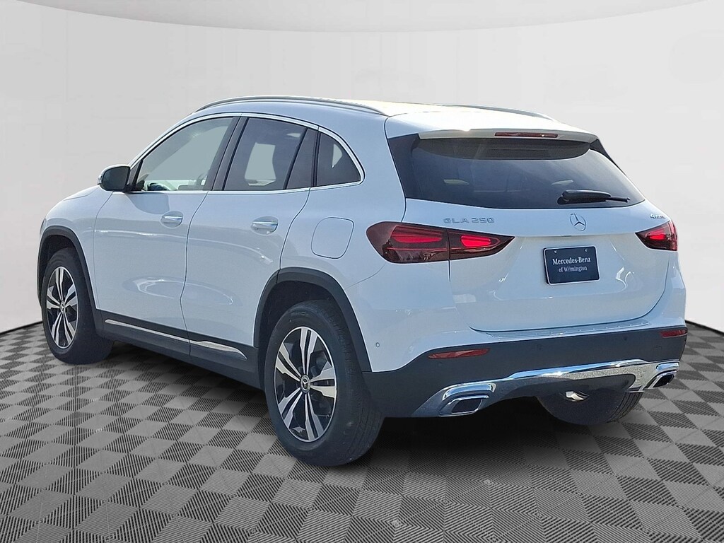 New 2026 Mercedes-Benz GLA 250 4MATIC SUV
