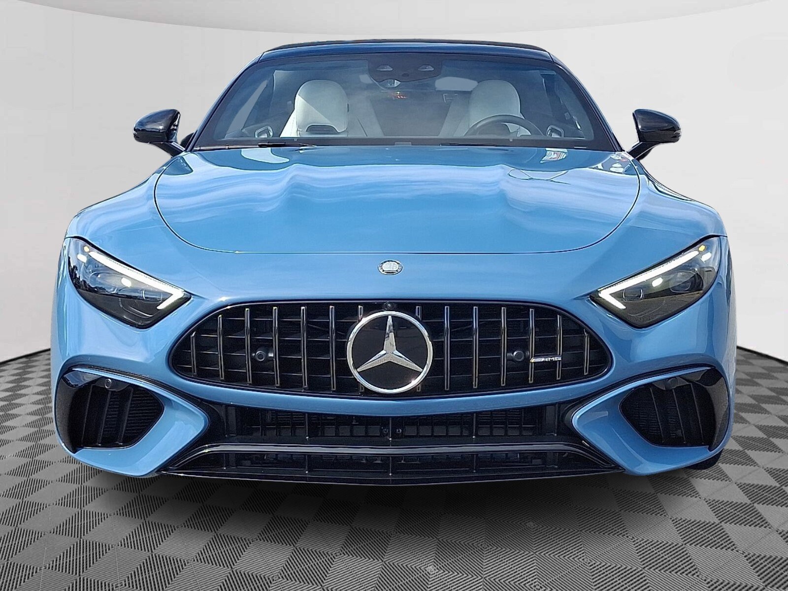 2025 Mercedes Benz SL AMG 55 photo 2