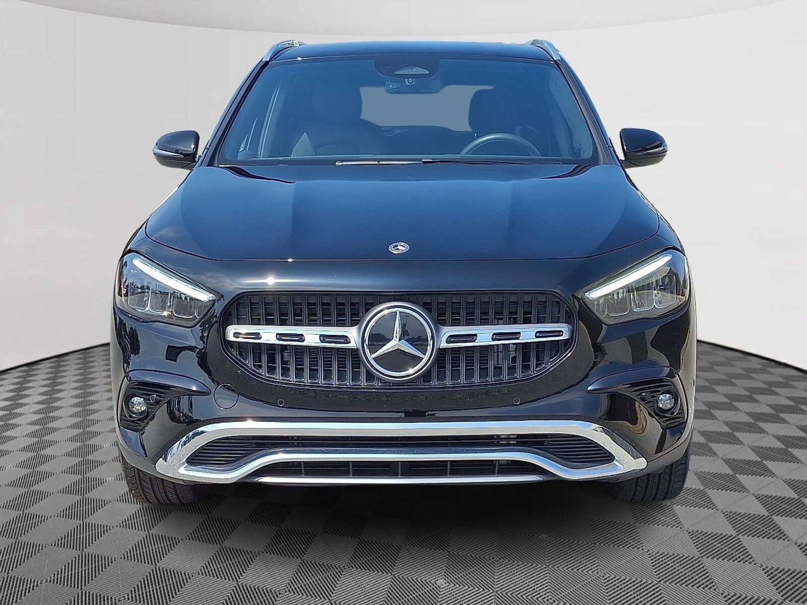 2025 Mercedes Benz GLA 250 4MATIC photo 2