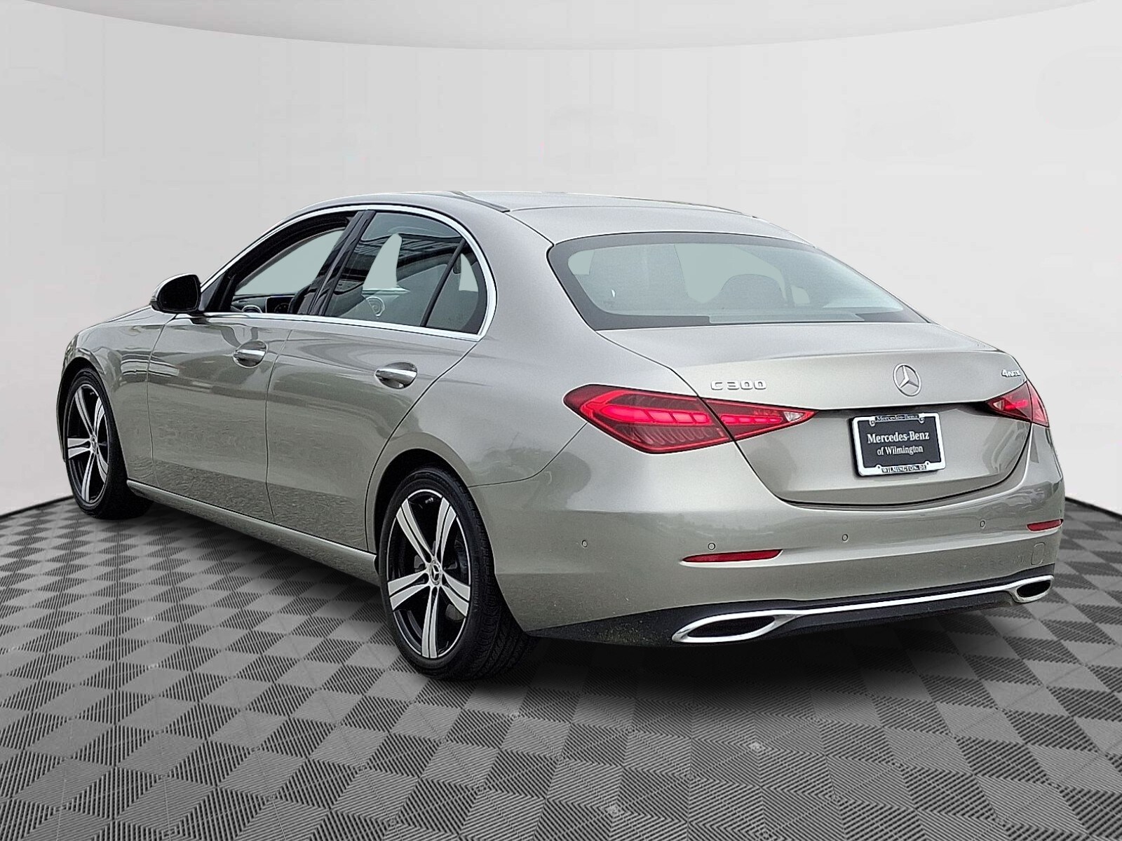 2022 Mercedes Benz C 300 4MATIC Sedan photo 2
