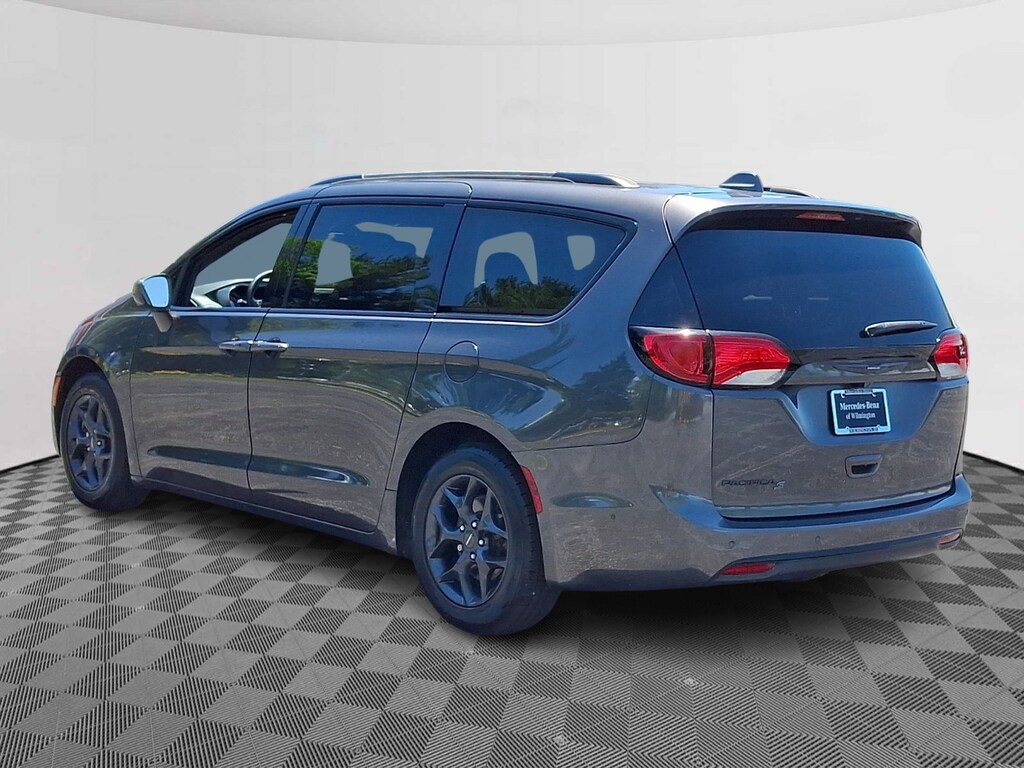 Used 2019 Chrysler Pacifica Touring L Plus Van Passenger Van