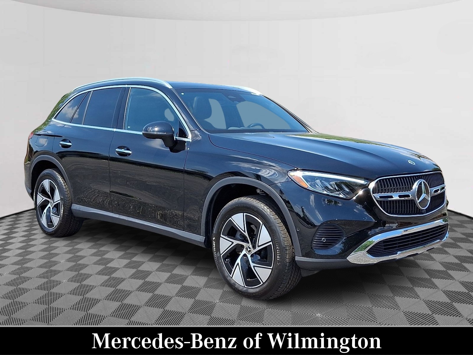 2023 Mercedes-Benz GLC