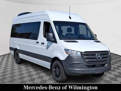 2025 Mercedes-Benz Sprinter 2500 High Roof 4-Cyl Diesel Van Passenger Van