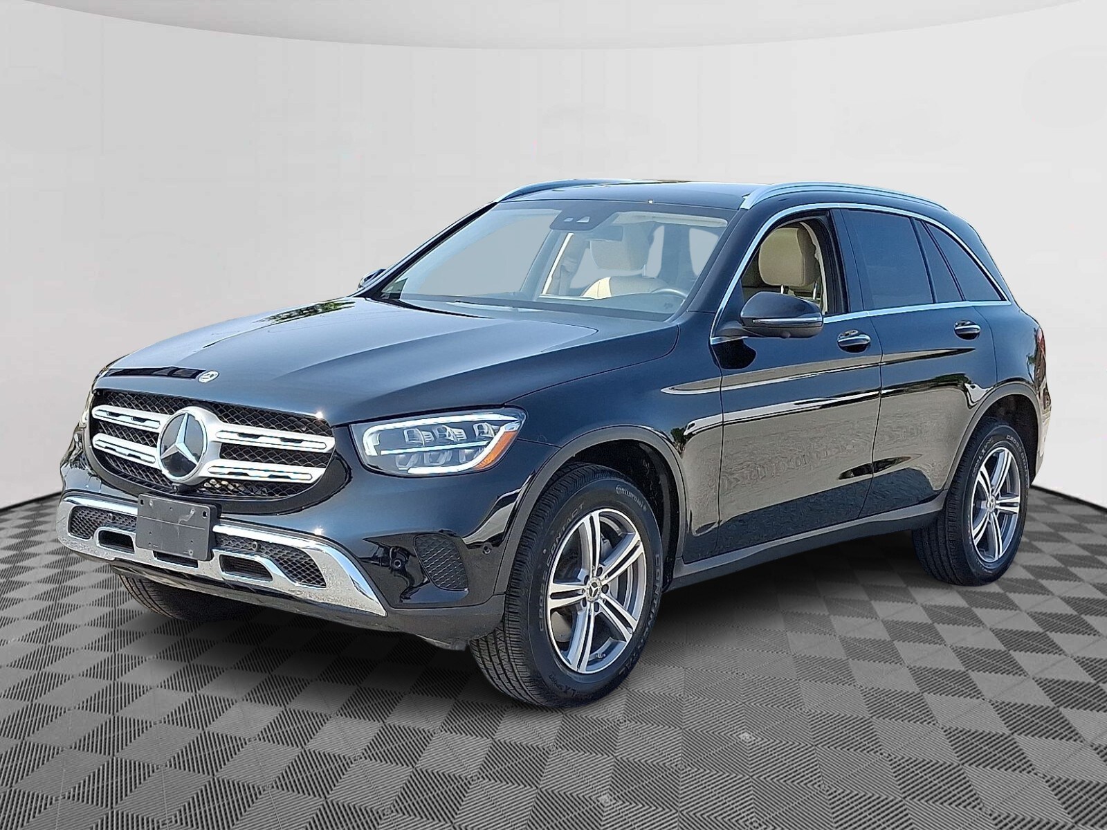 2022 Mercedes Benz GLC 300 4MATIC photo 3