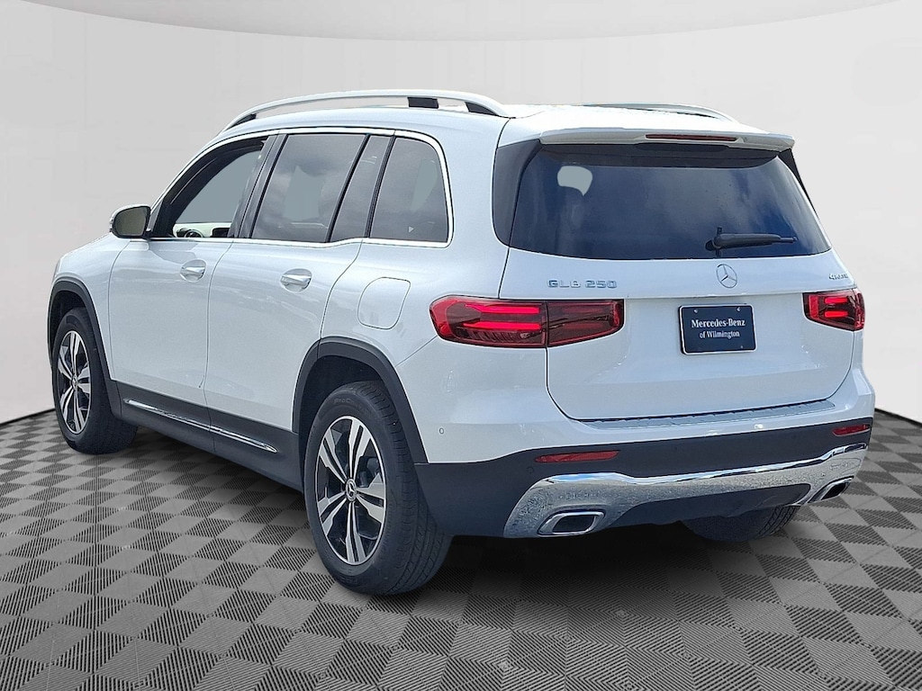 New 2026 Mercedes-Benz GLB 250 4MATIC SUV
