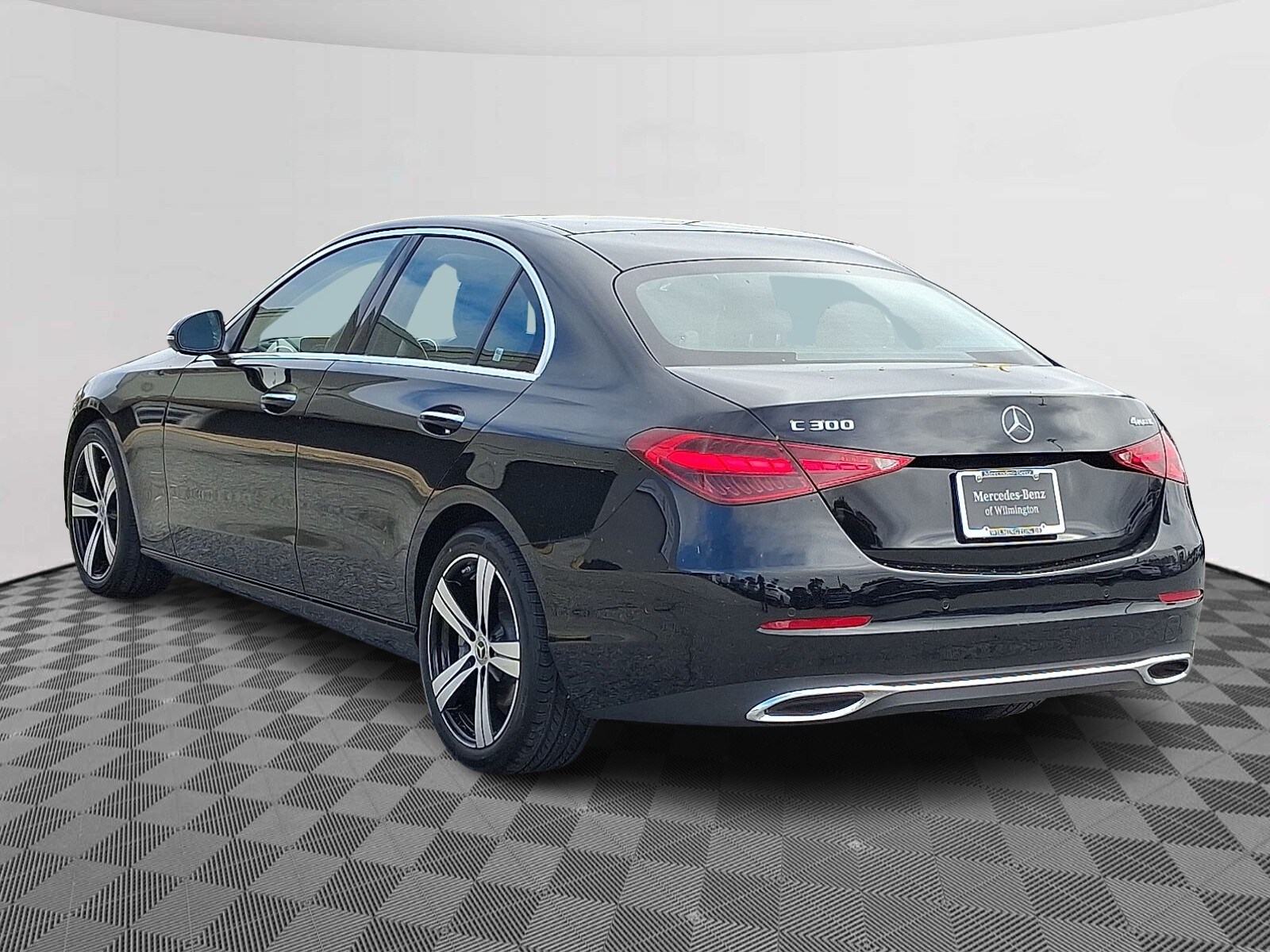 2025 Mercedes Benz C 300 4MATIC Sedan photo 4