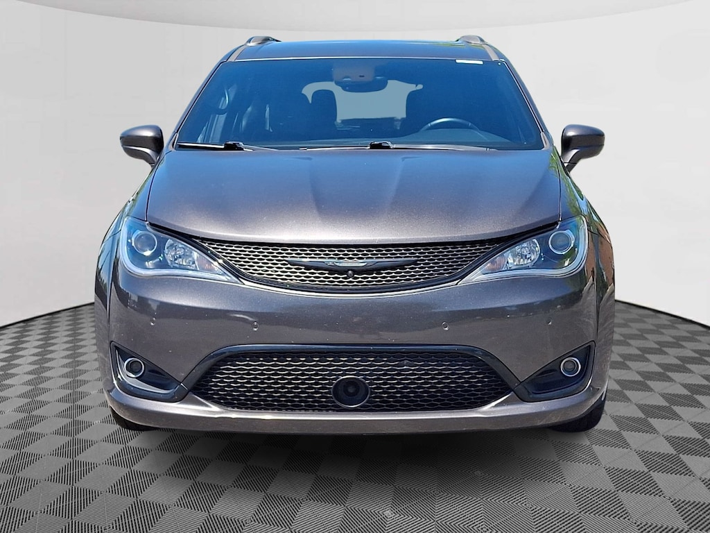 Used 2019 Chrysler Pacifica Touring L Plus Van Passenger Van