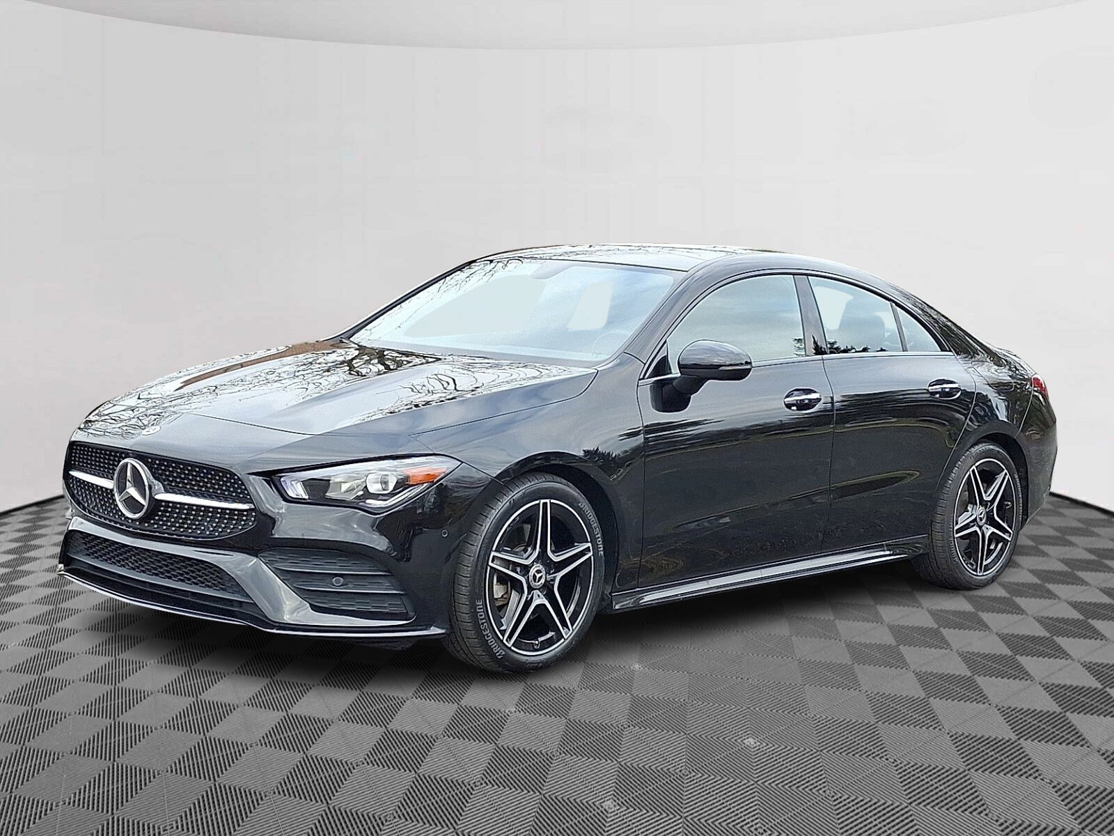 2023 Mercedes Benz CLA 250 4MATIC photo 3