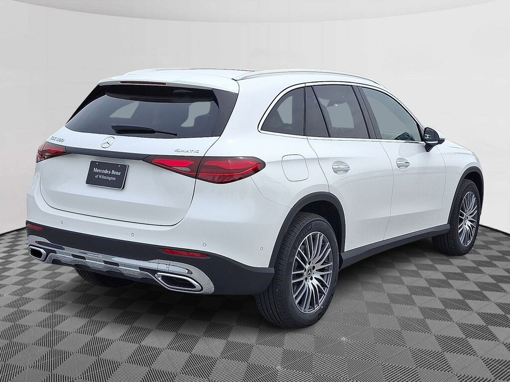 New 2025 Mercedes-Benz GLC 300 4MATIC SUV