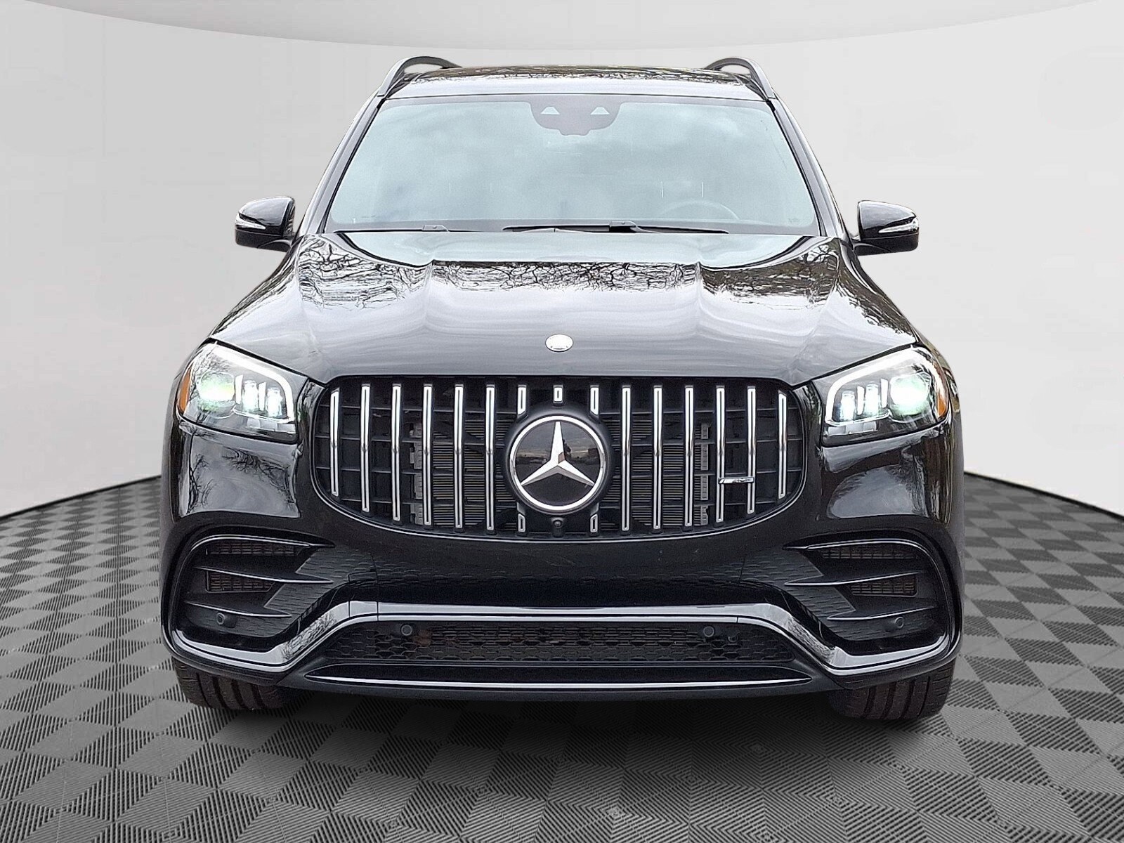 2024 Mercedes Benz GLS AMG 63 4MATIC photo 2