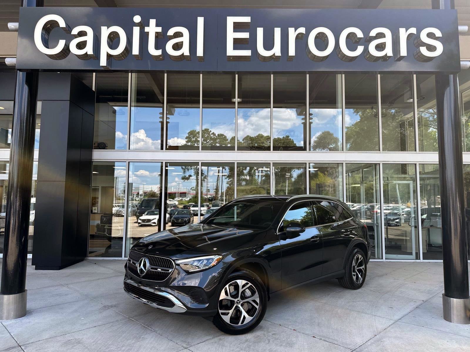 2026 Mercedes-Benz GLC Base's photo