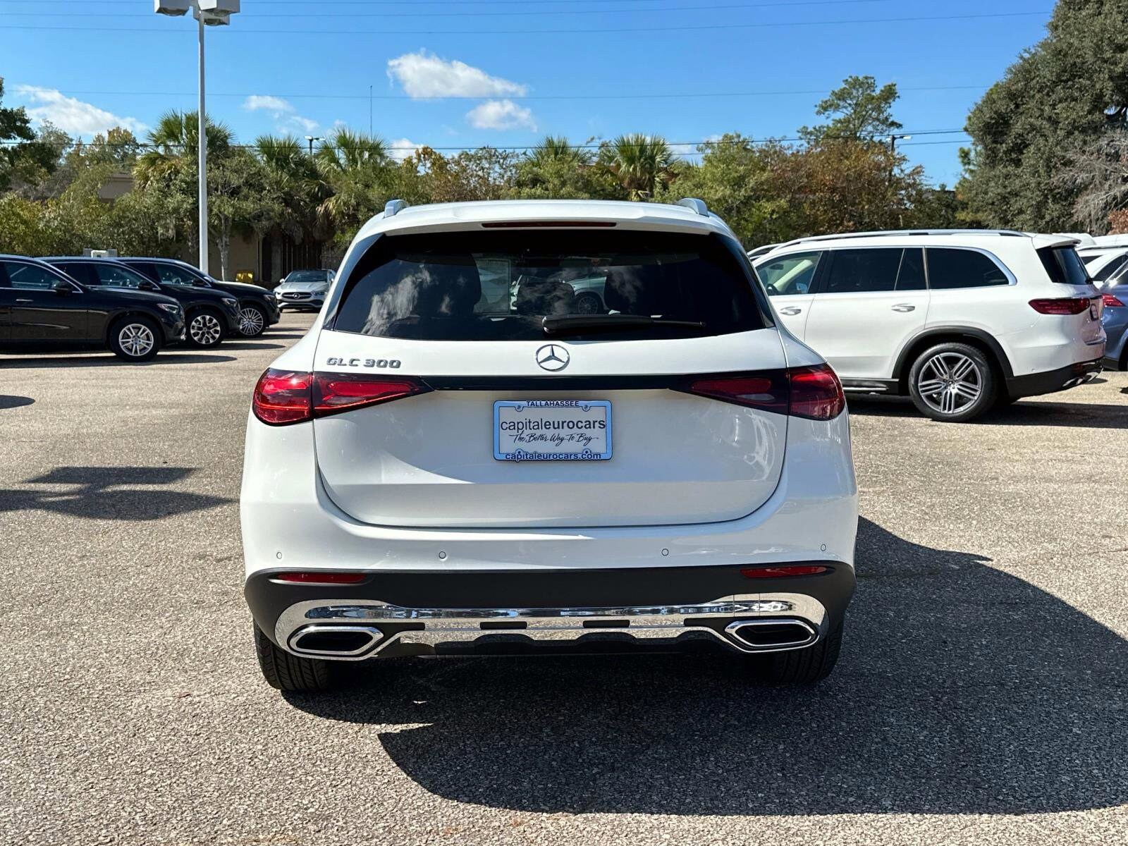 2026 Mercedes Benz GLC 300 photo 3