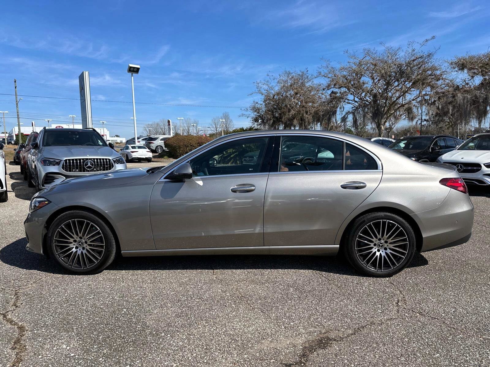 2024 Mercedes Benz C Sedan 300 photo 2