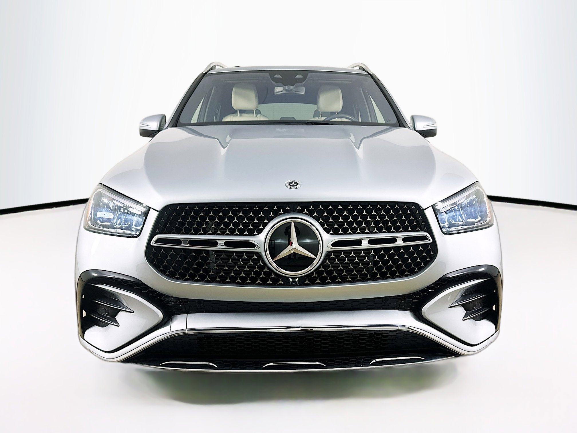 2024 Mercedes Benz GLE 580 4MATIC photo 2