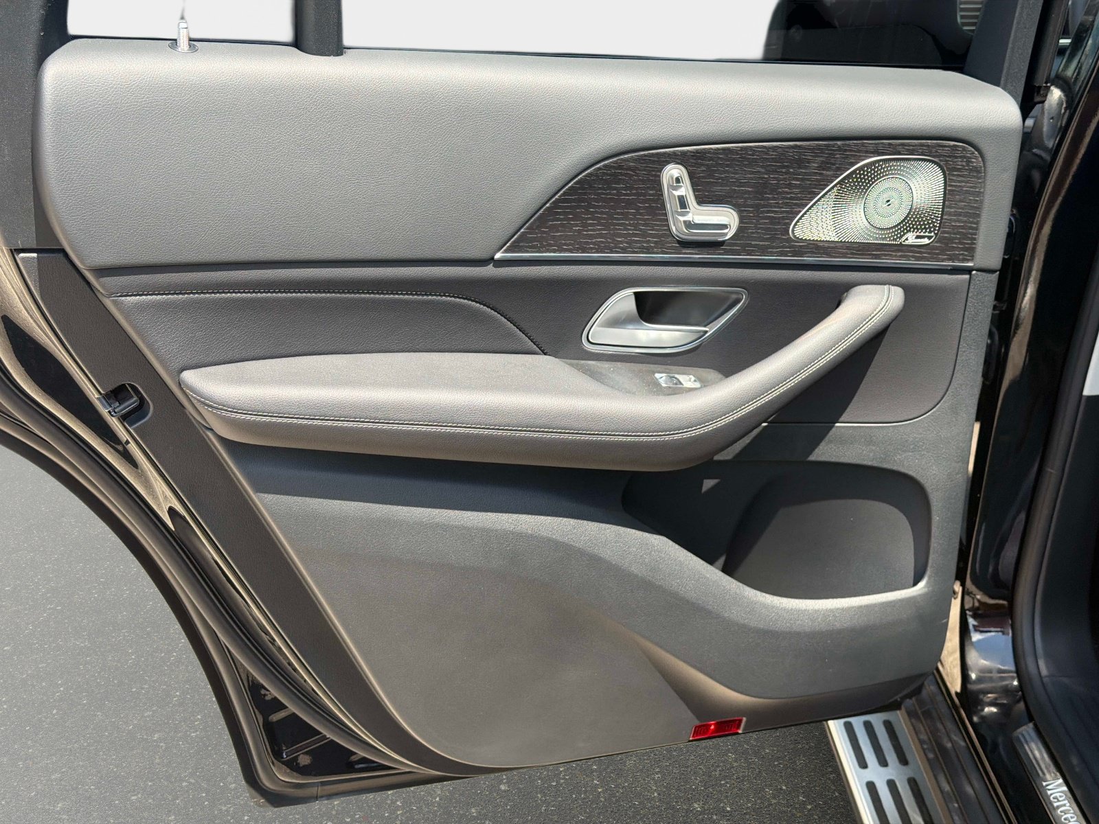 2026 Mercedes-Benz GLS Base - Photo 12