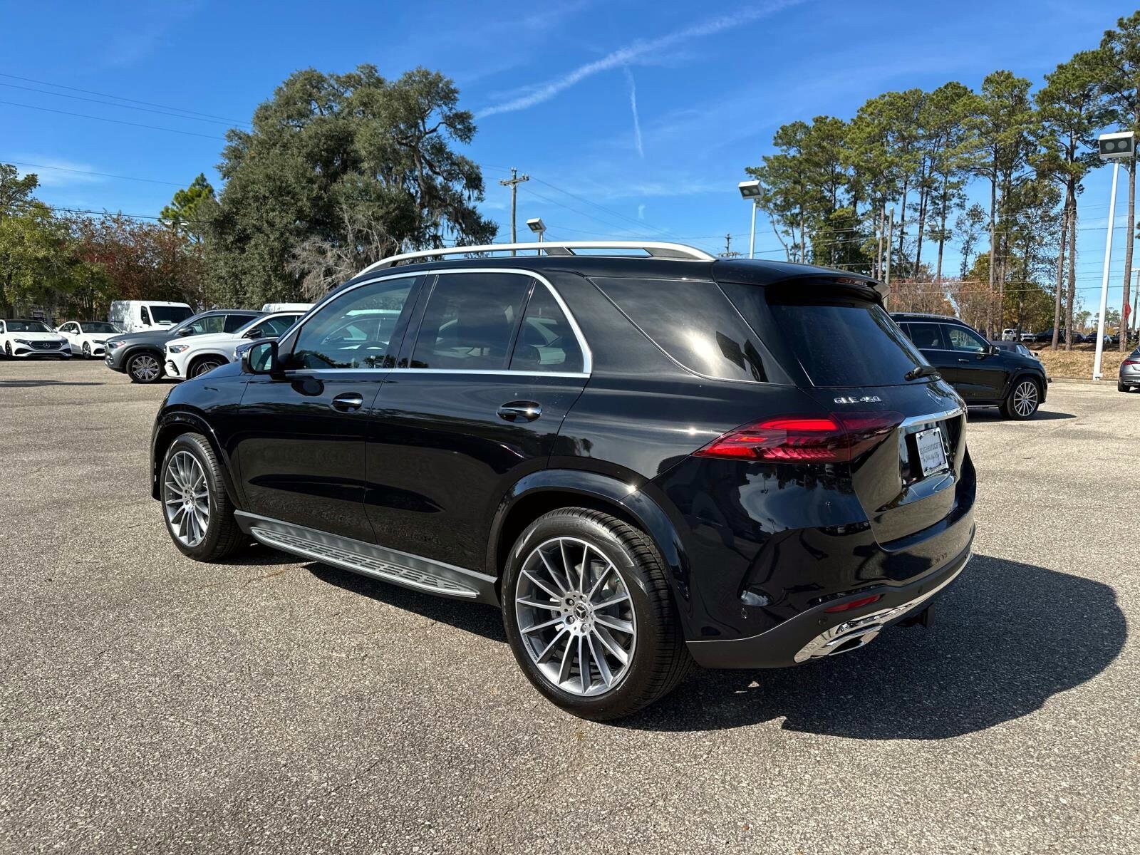 2026 Mercedes Benz GLE 450 4MATIC photo 2