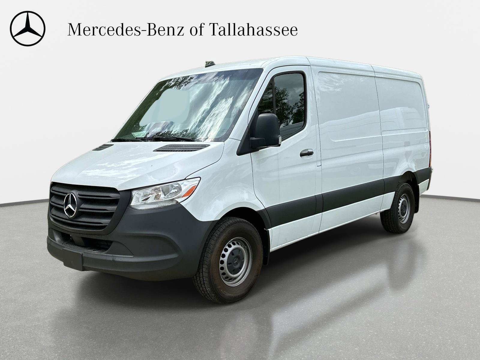 2025 Mercedes-Benz Sprinter 2500 170 WB High Roof's photo