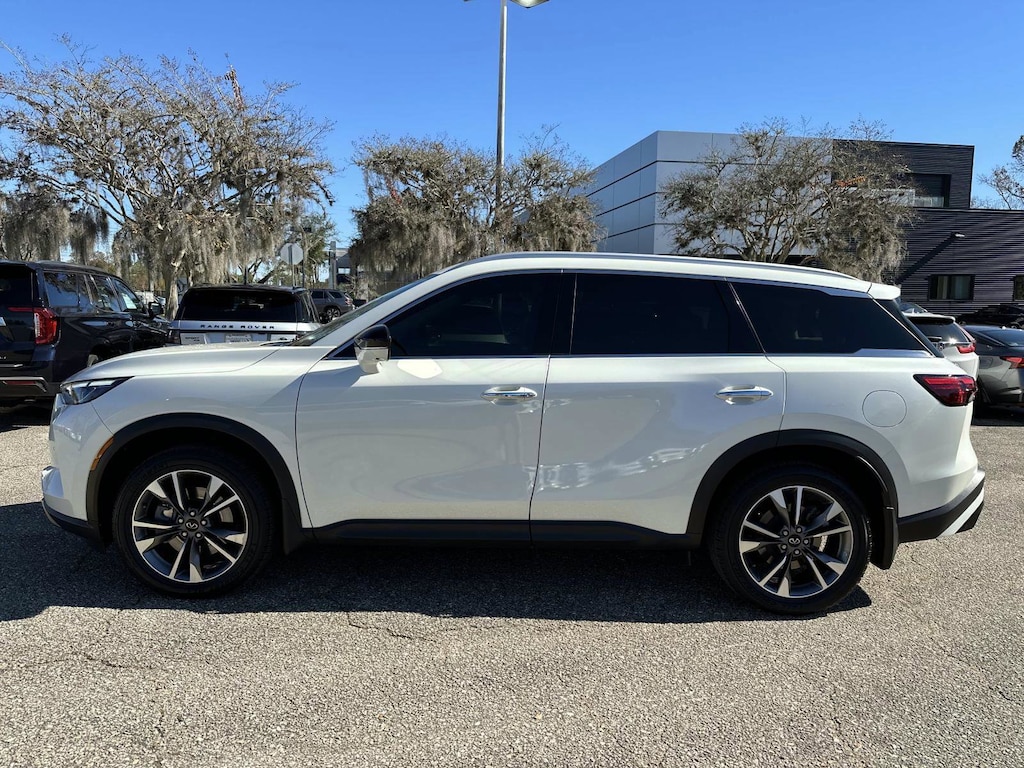 Used 2023 INFINITI QX60 LUXE SUV