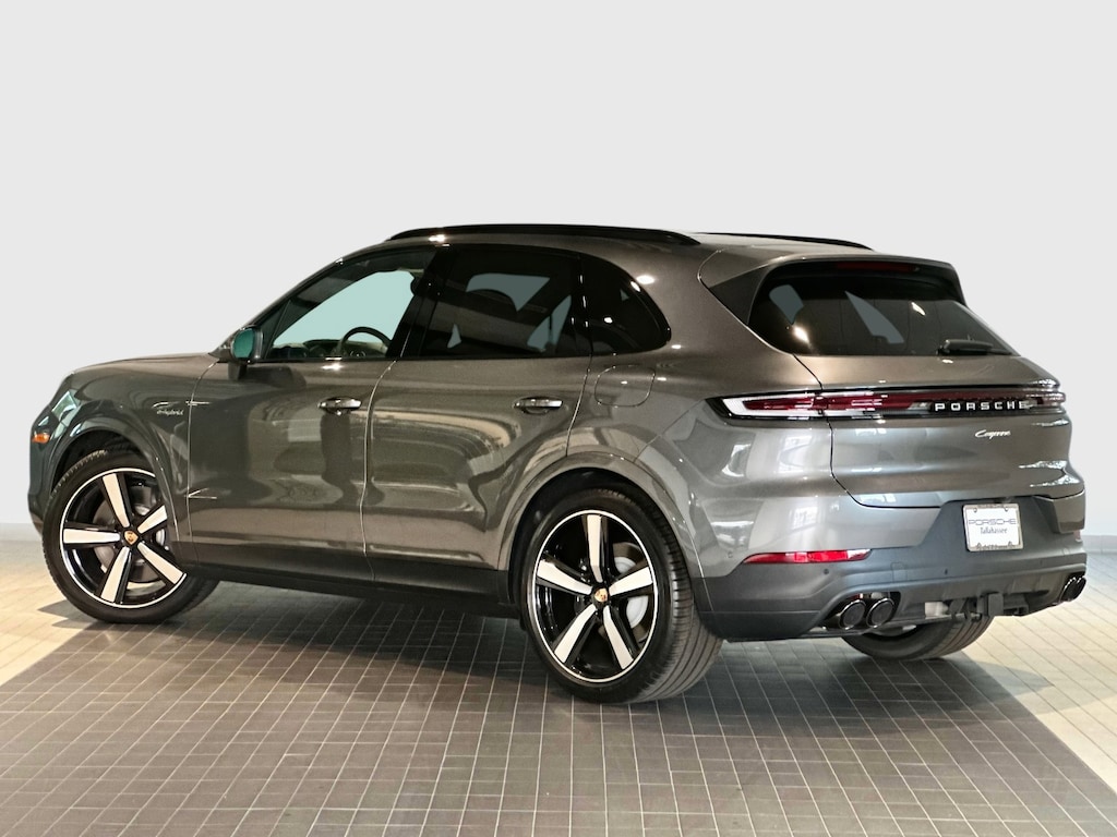 Used 2025 Porsche Cayenne E-Hybrid SUV