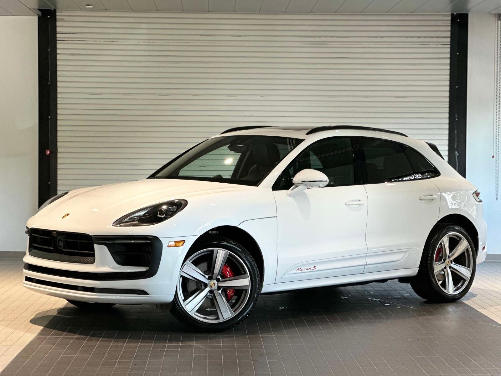 2026 Porsche Macan S's photo
