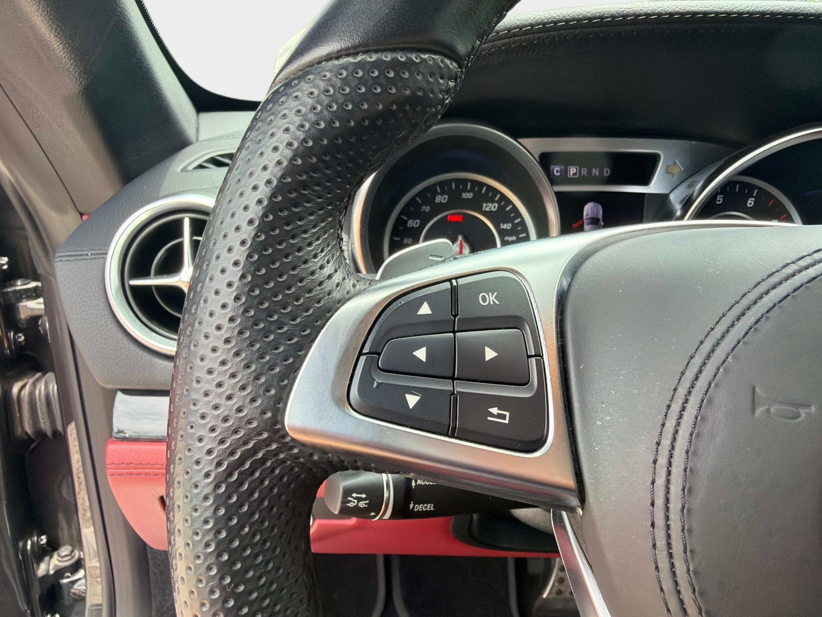 2020 Mercedes-Benz SL Roadster 23