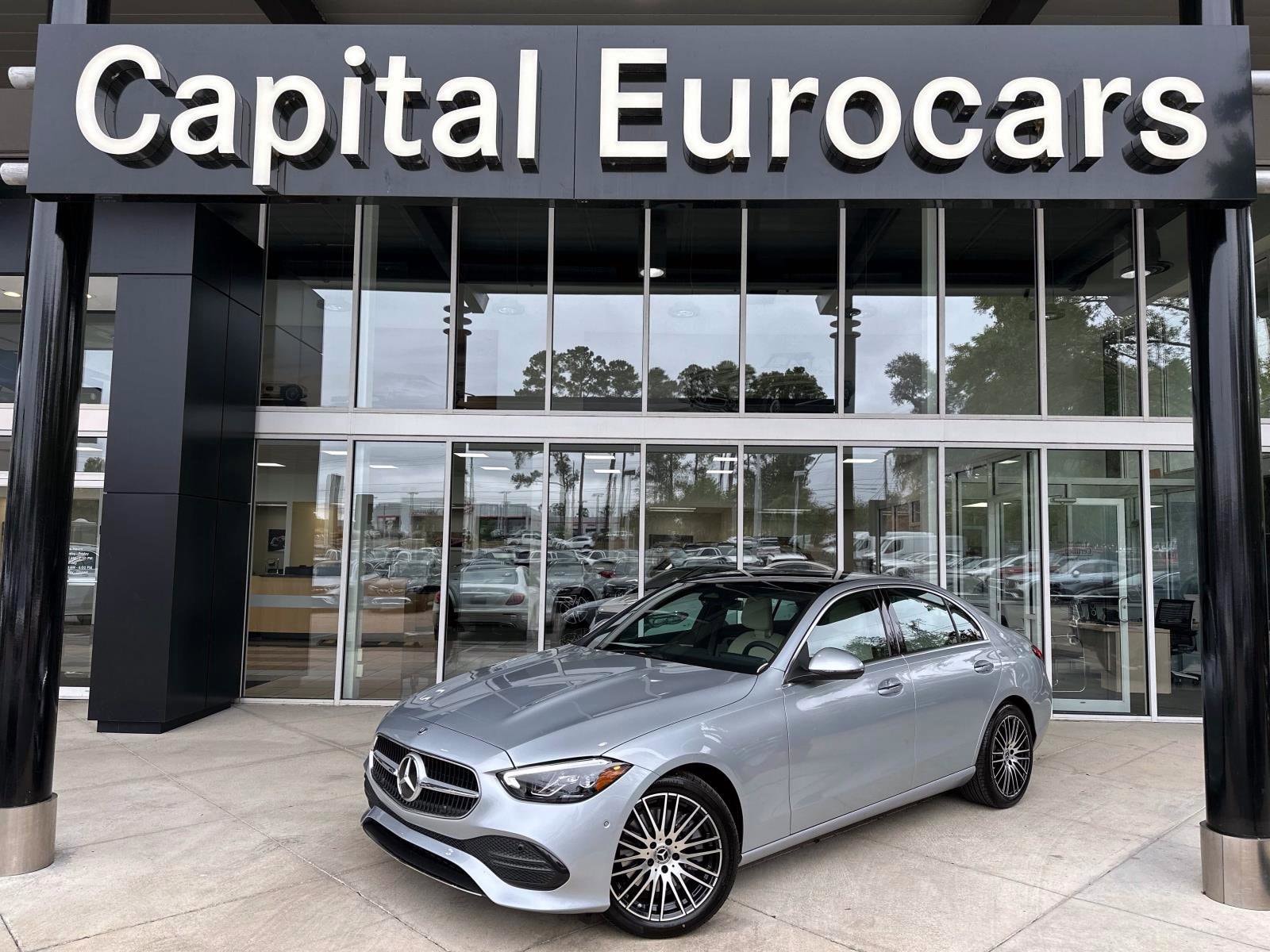 2026 Mercedes-Benz C-Class Sedan C 300's photo