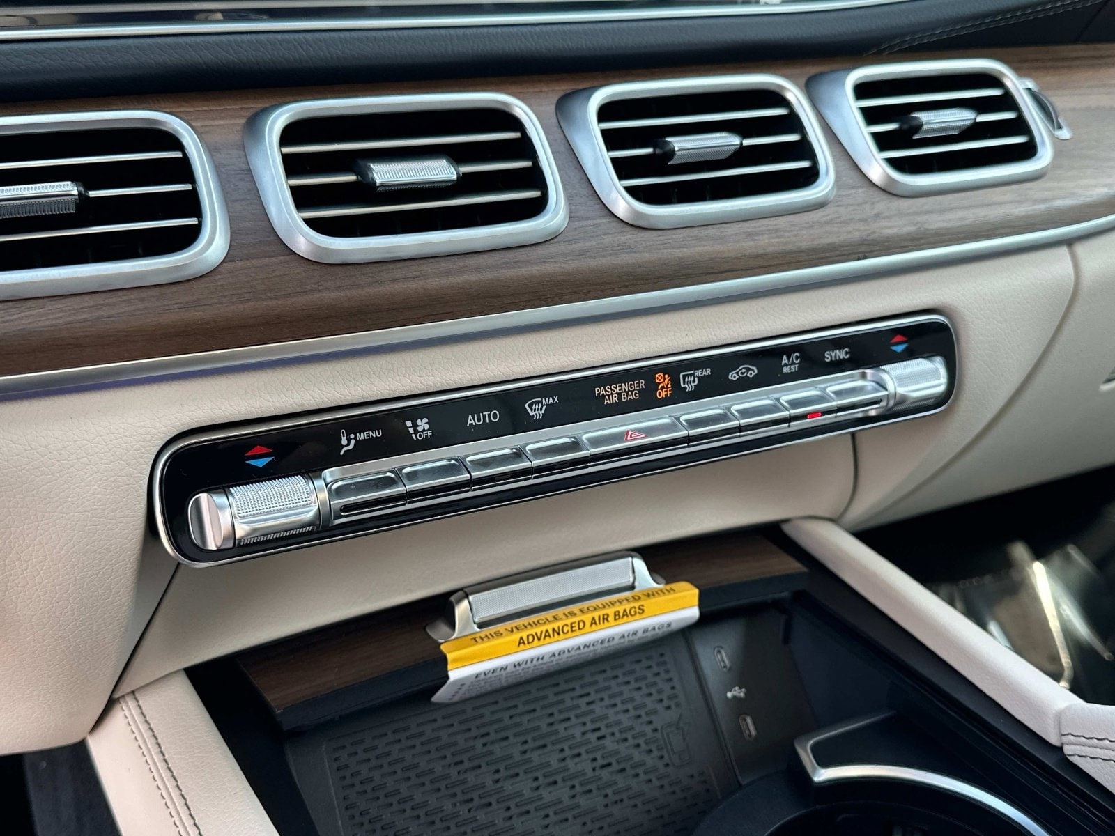 2025 Mercedes-Benz GLS Base - Photo 20