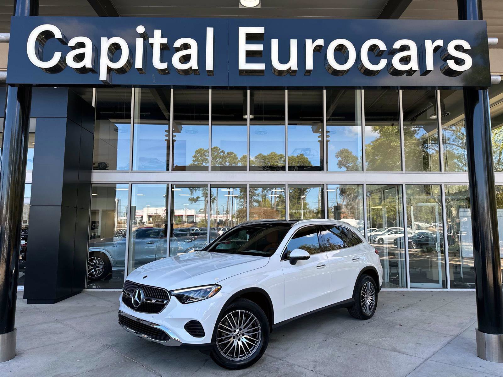 2026 Mercedes-Benz GLC Base's photo