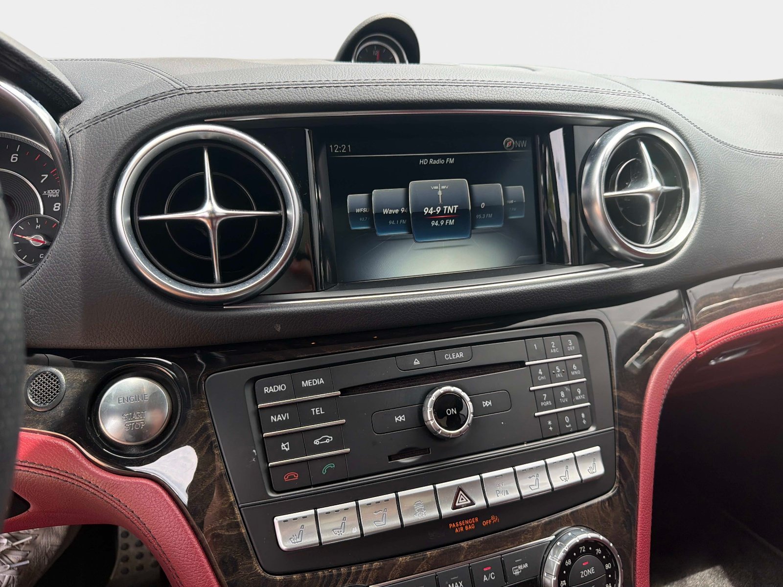 2020 Mercedes-Benz SL Roadster 17