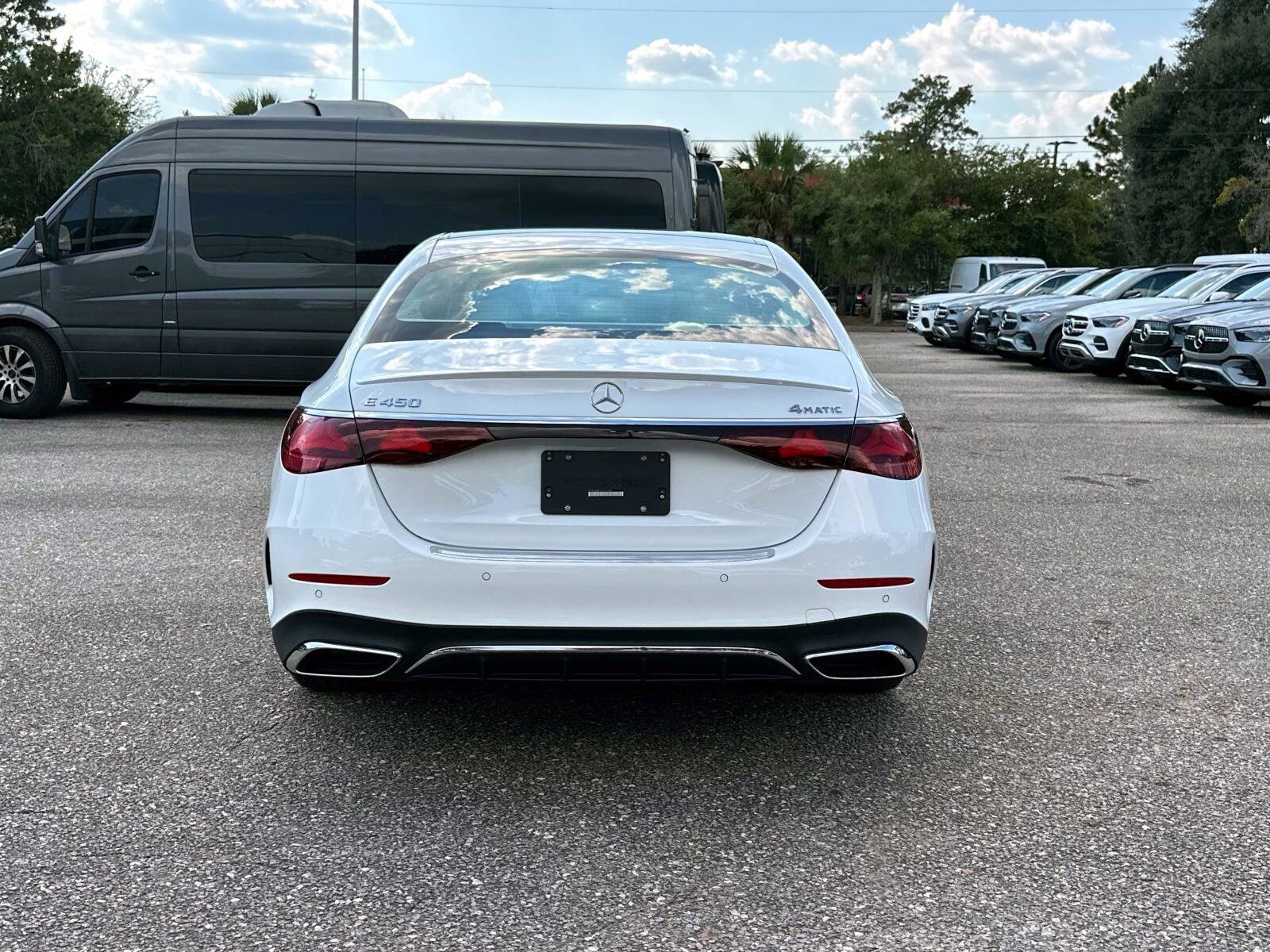 2026 Mercedes Benz E 450 4MATIC Sedan photo 4