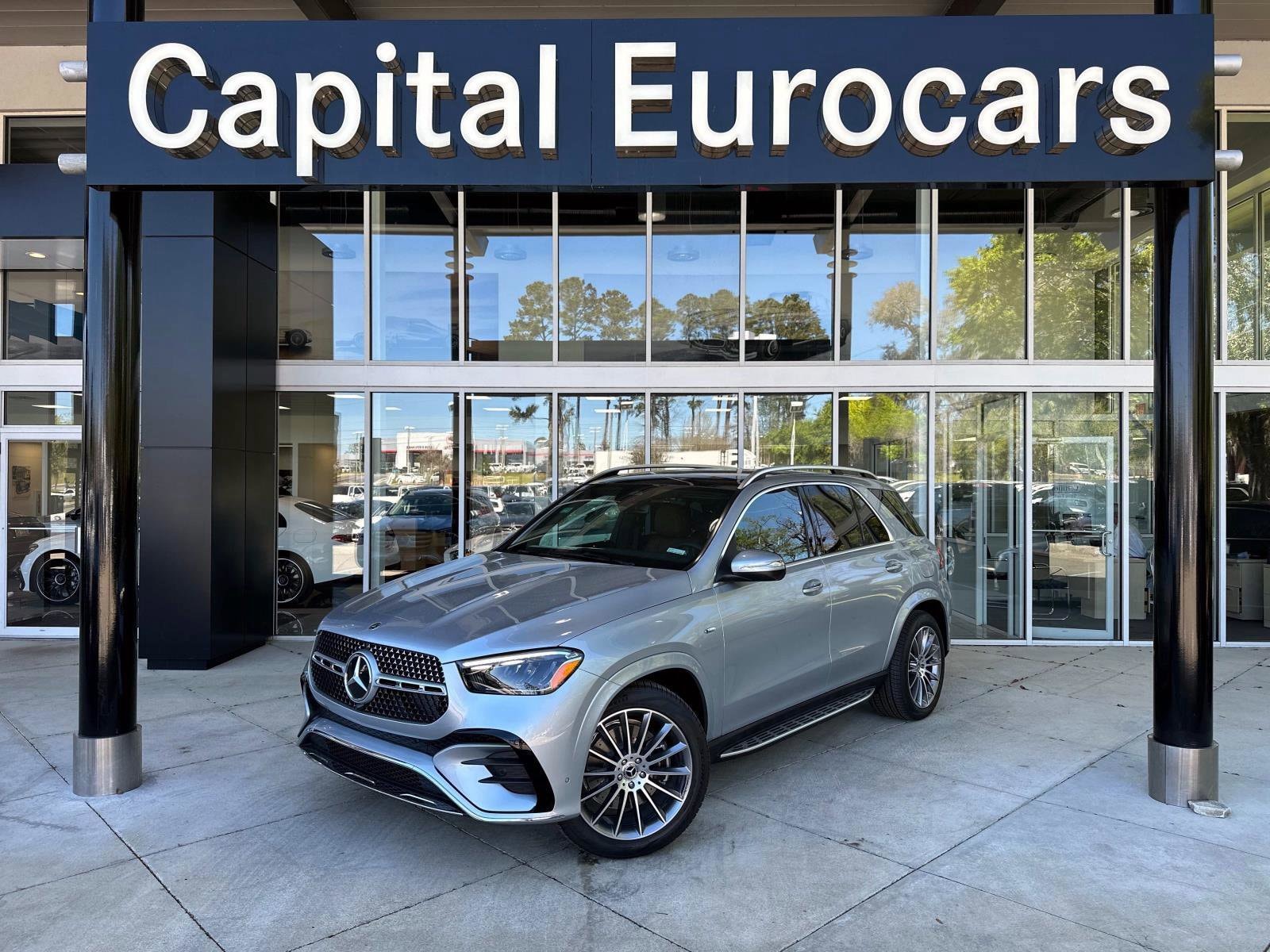 2025 Mercedes-Benz GLE GLE450E's photo