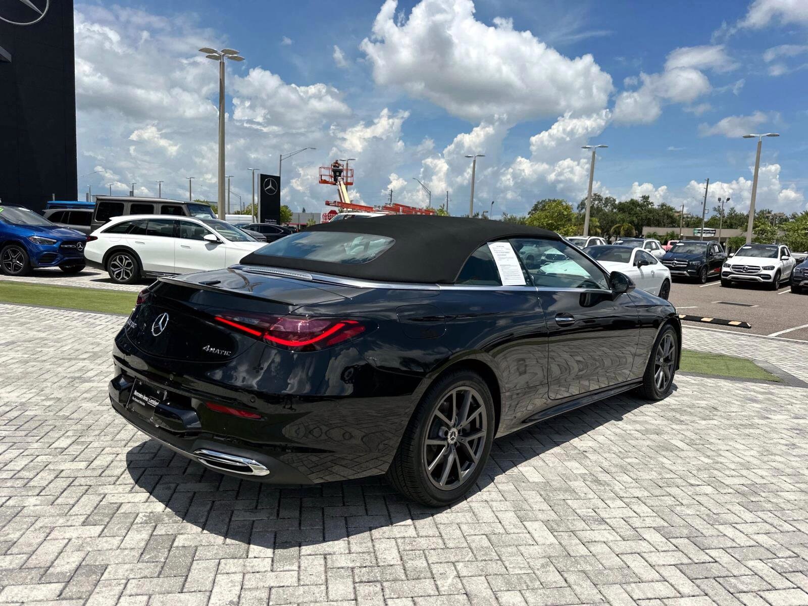 2024 Mercedes Benz CLE 300 4MATIC Cabriolet photo 4