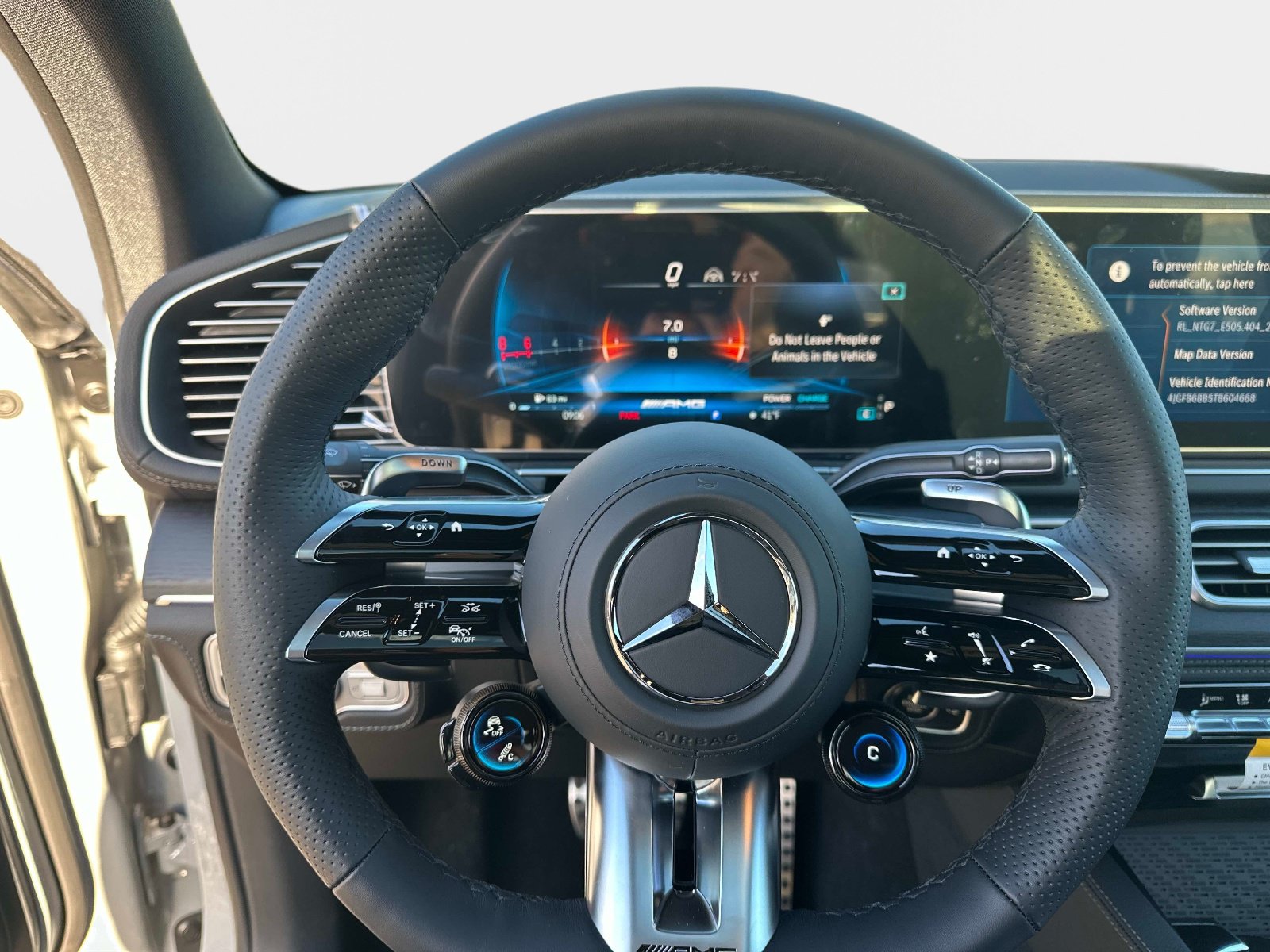 2026 Mercedes-Benz GLE AMG GLE 53 - Photo 24