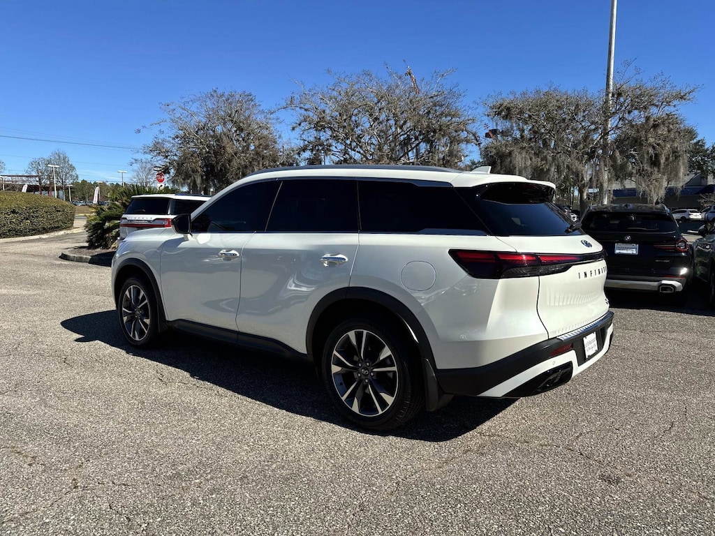 Used 2023 INFINITI QX60 LUXE SUV