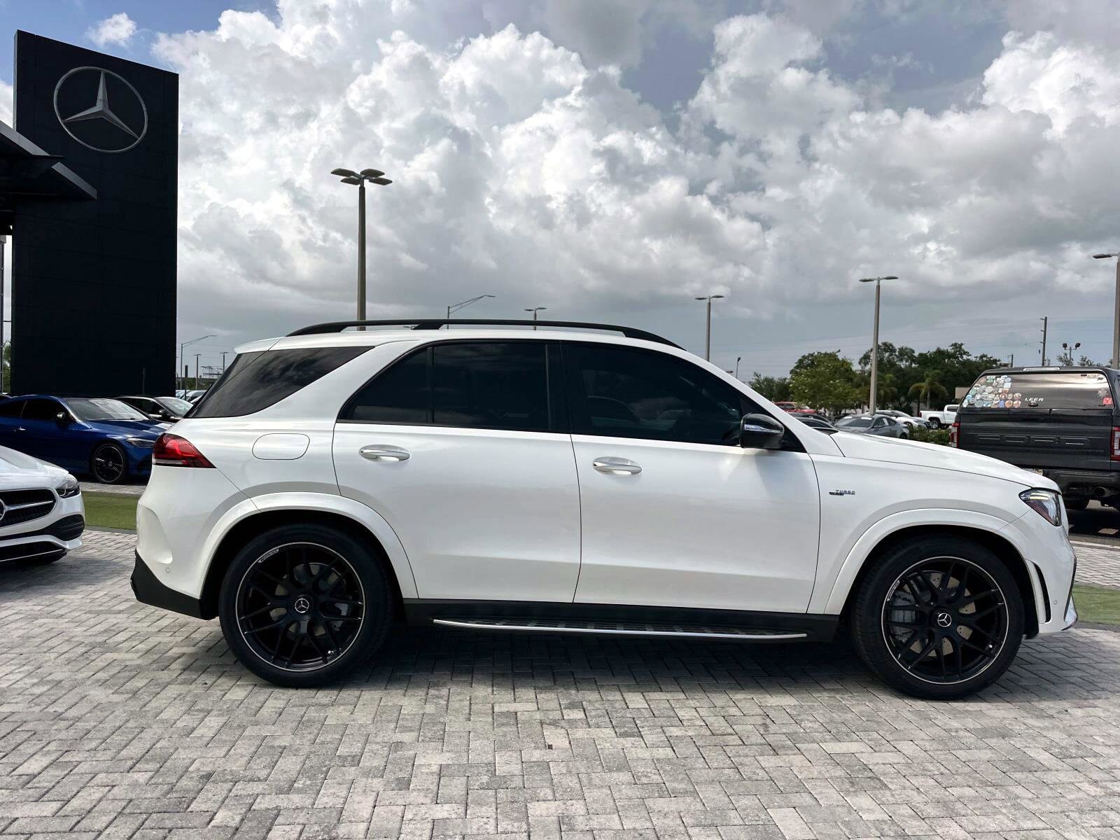 2022 Mercedes Benz GLE 53 4MATIC photo 2