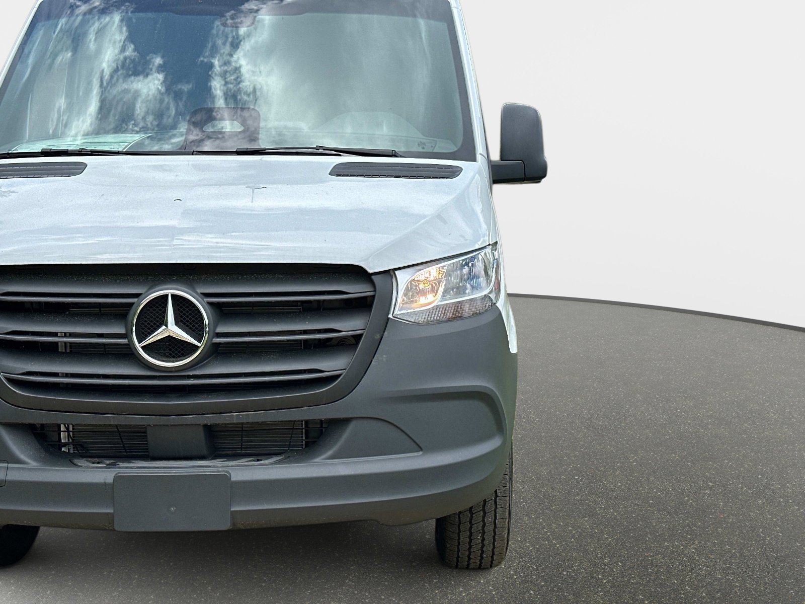 2025 Mercedes-Benz Sprinter Cargo Van Base - Photo 9