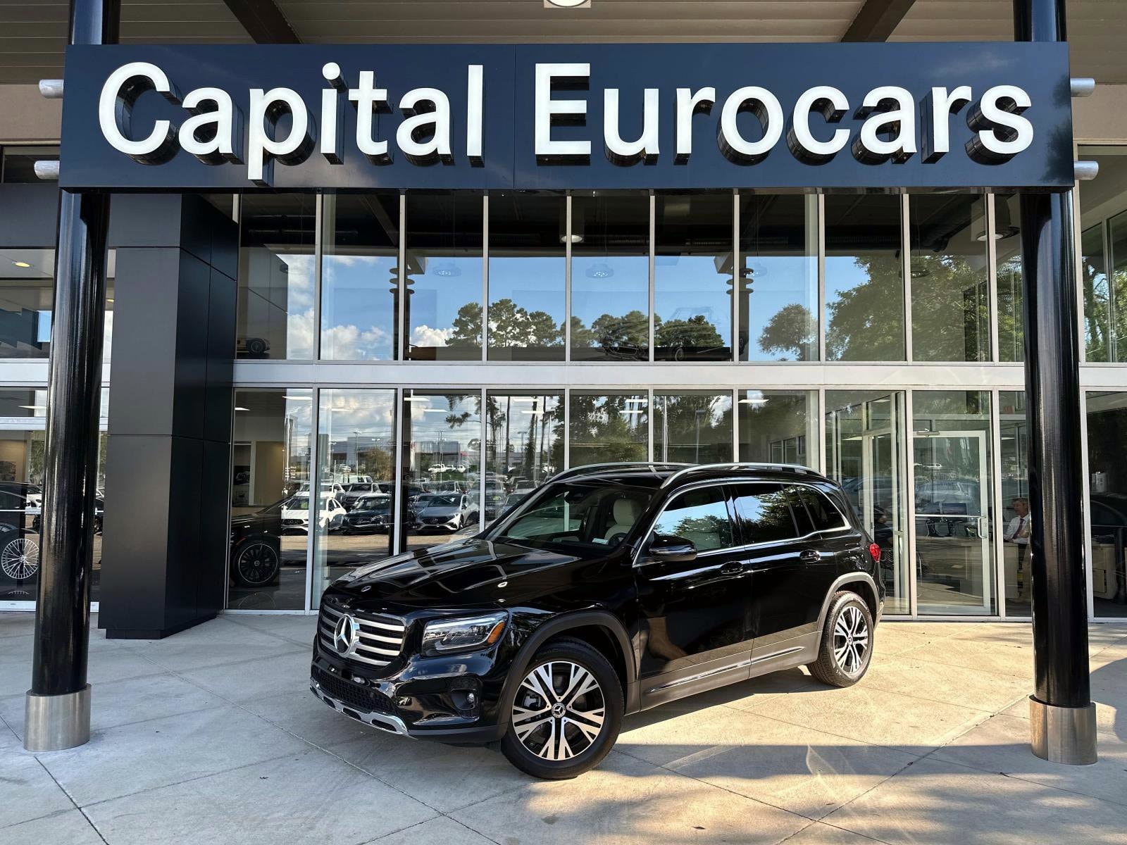2025 Mercedes-Benz GLB 250
