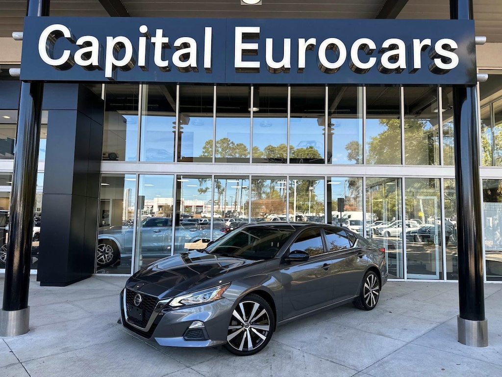 Used 2020 Nissan Altima 2.5 SR Sedan