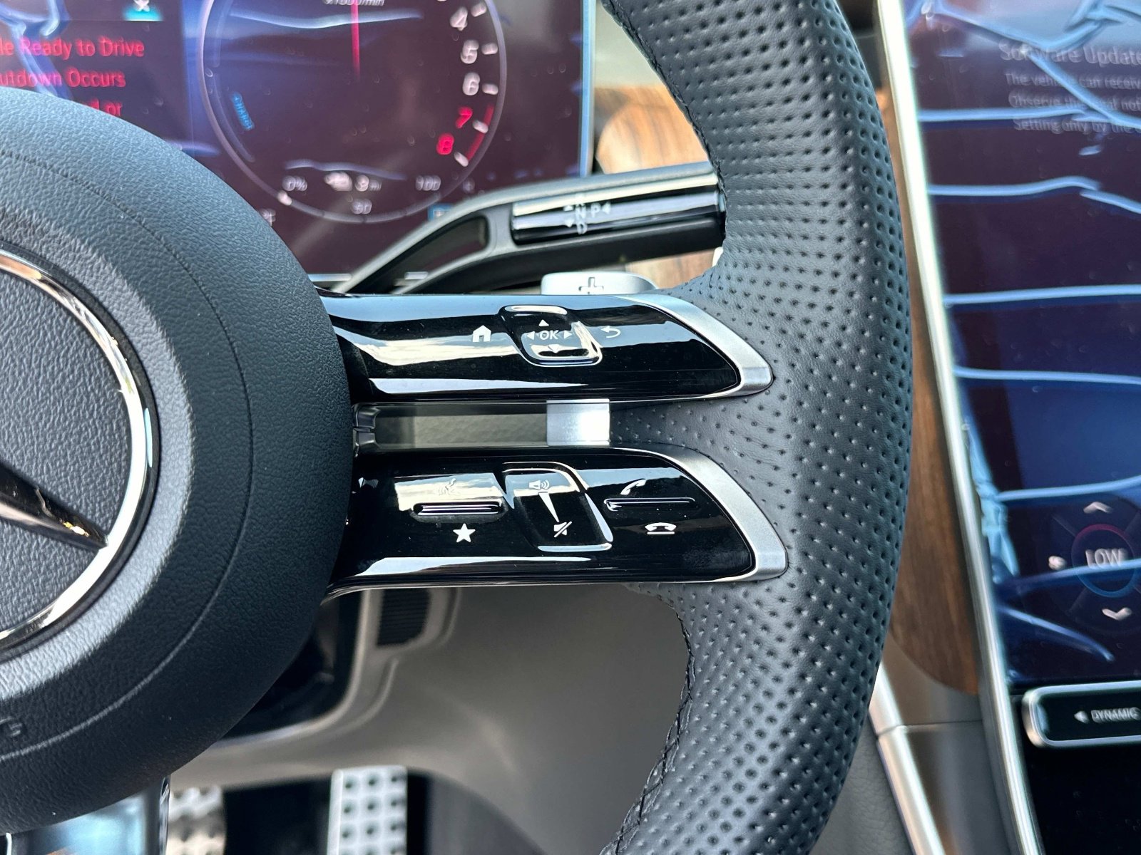 2025 Mercedes-Benz GLC Base - Photo 25